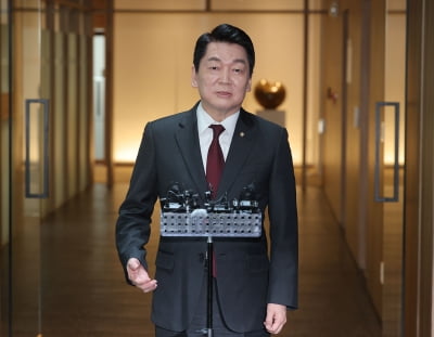 “당 쇄신 첫걸음” 안철수, 윤석열에 탈당 요구