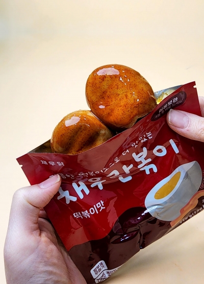 채우닭, ‘채우란 시리즈’ 실온 깐계란·저당 계란볶이 와디즈 프리오더 펀딩 진행