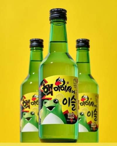 "지금까지 이런 소주는 없었다"...술에서 신맛이 난다고?