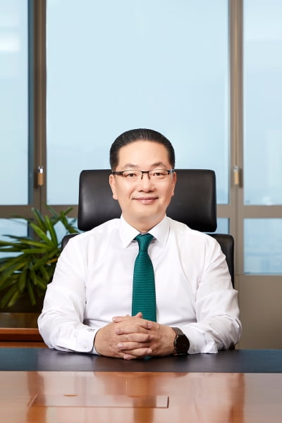 이호성 하나은행장, ‘손님 퍼스트’ 문화를 하나은행 DNA로[2025 파워금융인30]