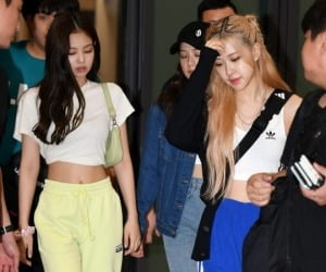 BLACKPINK's Rosé and Jennie Shine as Solo Artists on Global Music Charts