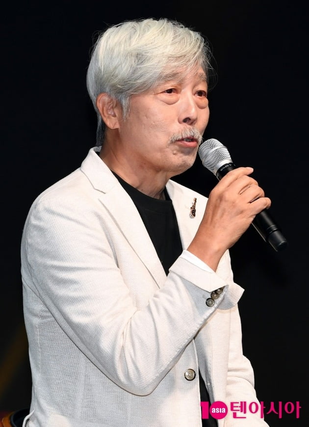 생방송 중 감전 사고 당했다…인기 그룹 멤버, 전치 3주 중상에 입원 ('힛트쏭')