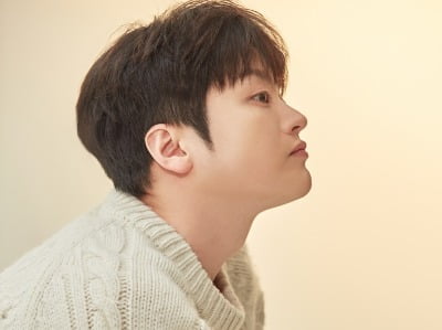 '나는 반딧불' 황가람, 신곡 제목 떴다…'세상이 그대를 속일지라도' 발매 D-4