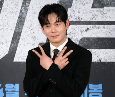 류경수 "선배들 안 때린 건 다행"…눈치 안 본 안하무인 빌런('야당') [TEN인터뷰]