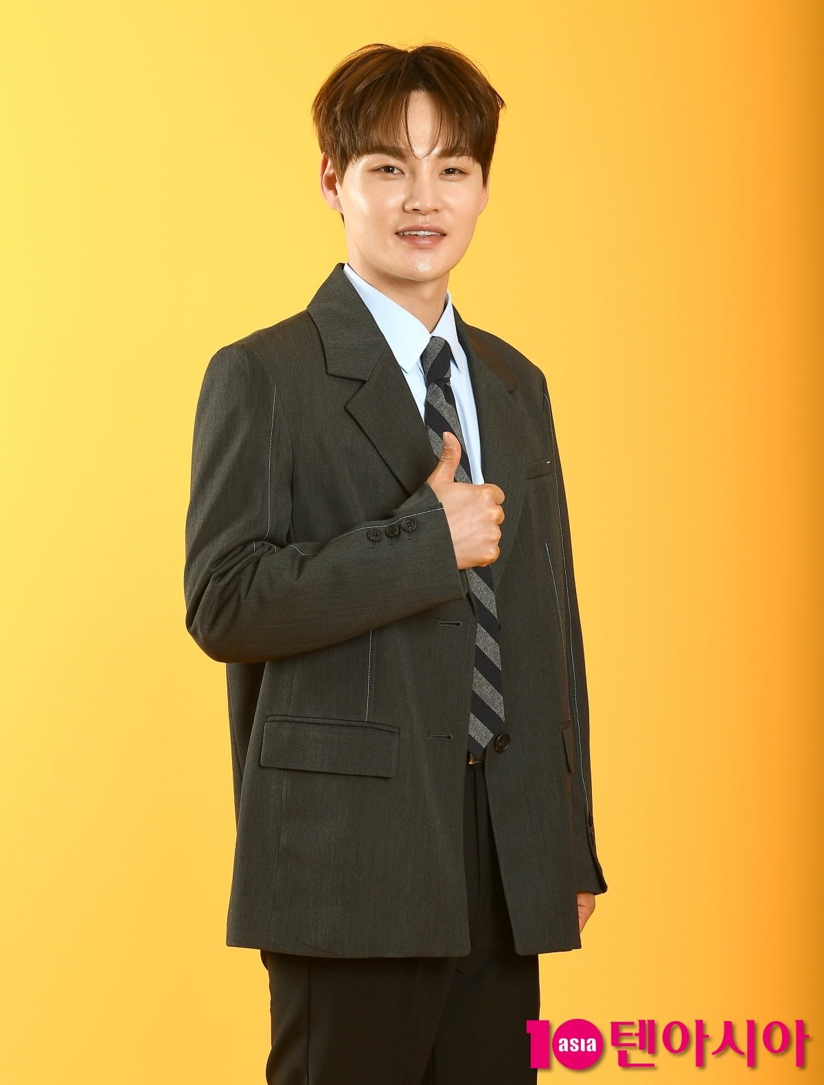 텐아시아 DB