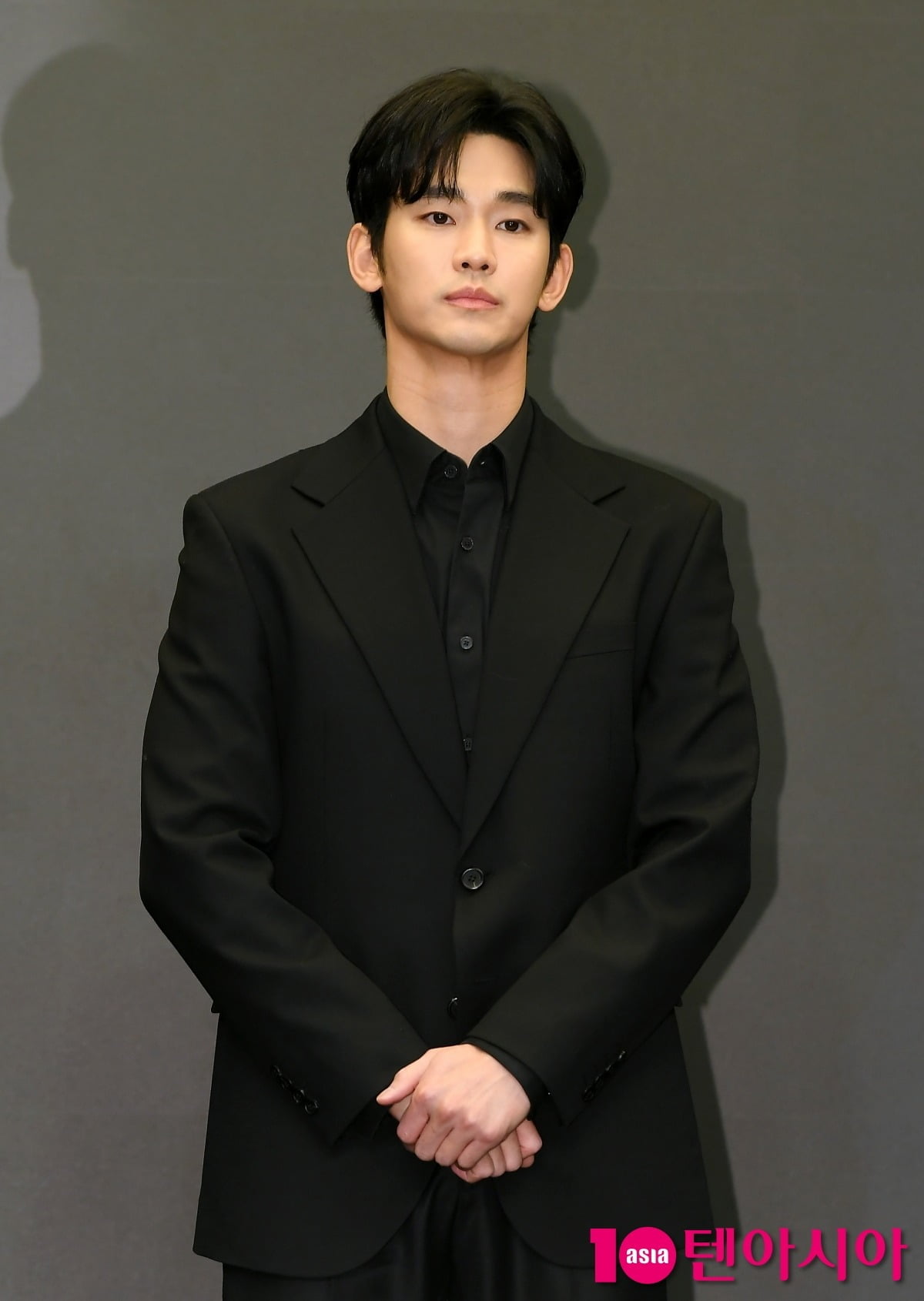 "내가 필요할 땐 오빠가 없어"…17세 故 김새론이 김수현에 보낸 메시지 추가 공개