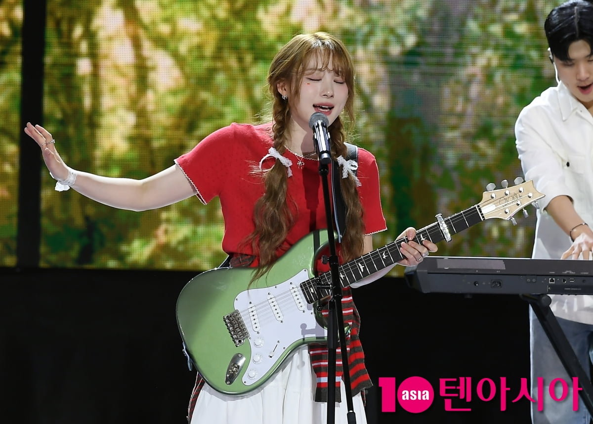 '더 쇼' 이젤, 봄바람이 살랑살랑[TEN포토+]