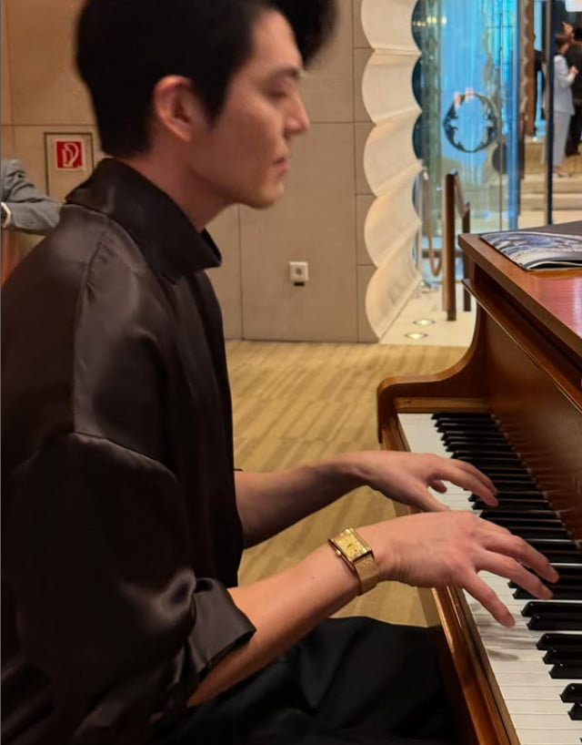 사진=김우빈 SNS