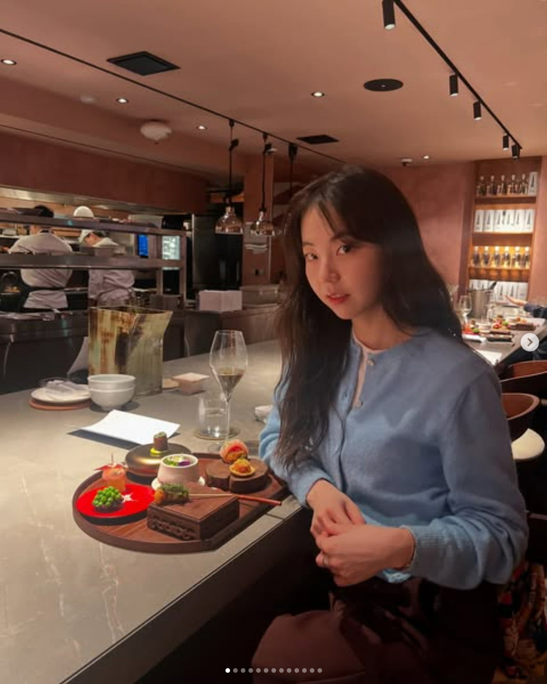 안소희, 압구정서 18만원짜리 식사로 '입 호강'…'세상에서 가장 비싼 새우'도 등장