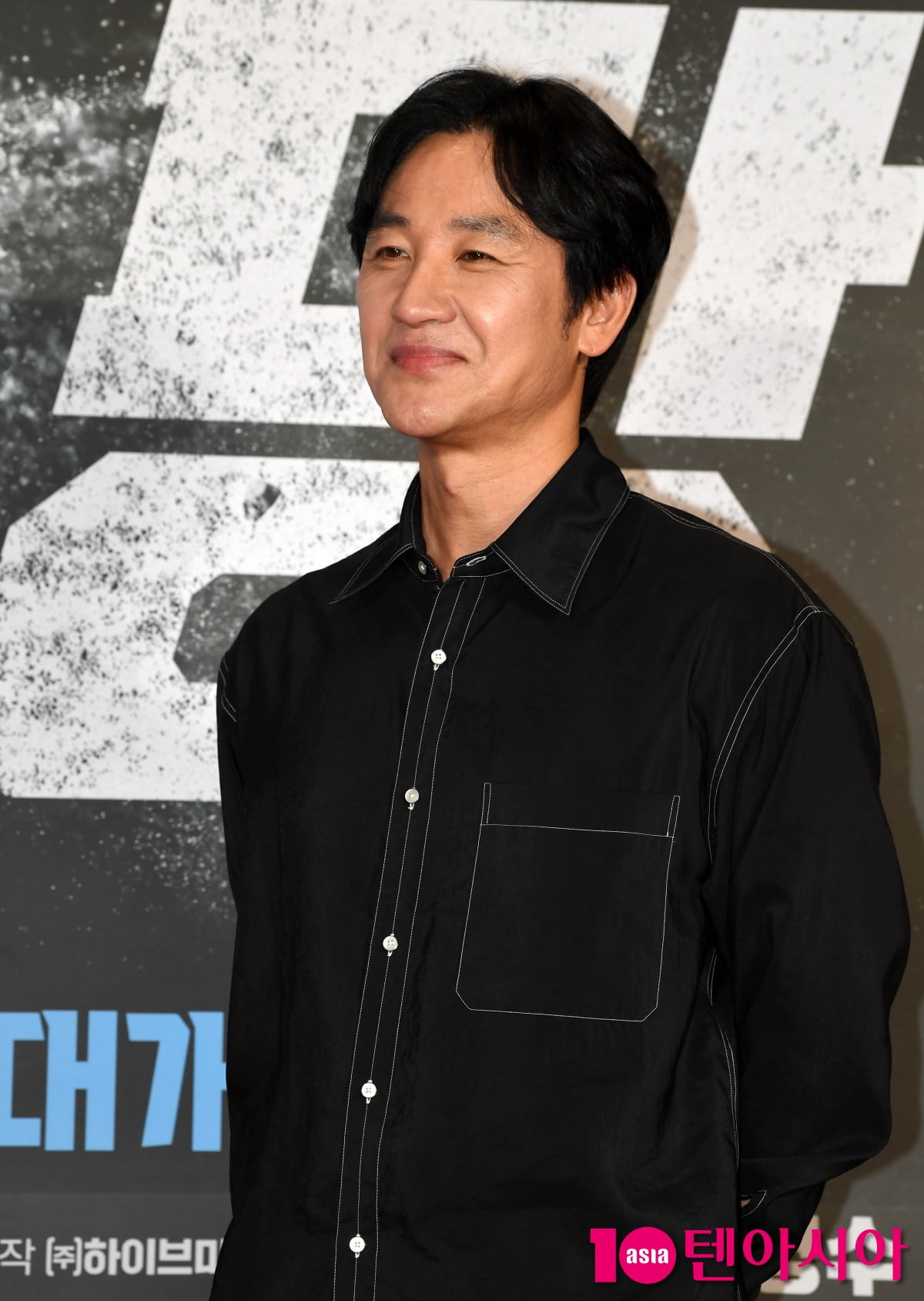 엄태웅, 오랜만에 영화관 나들이[TEN포토+]