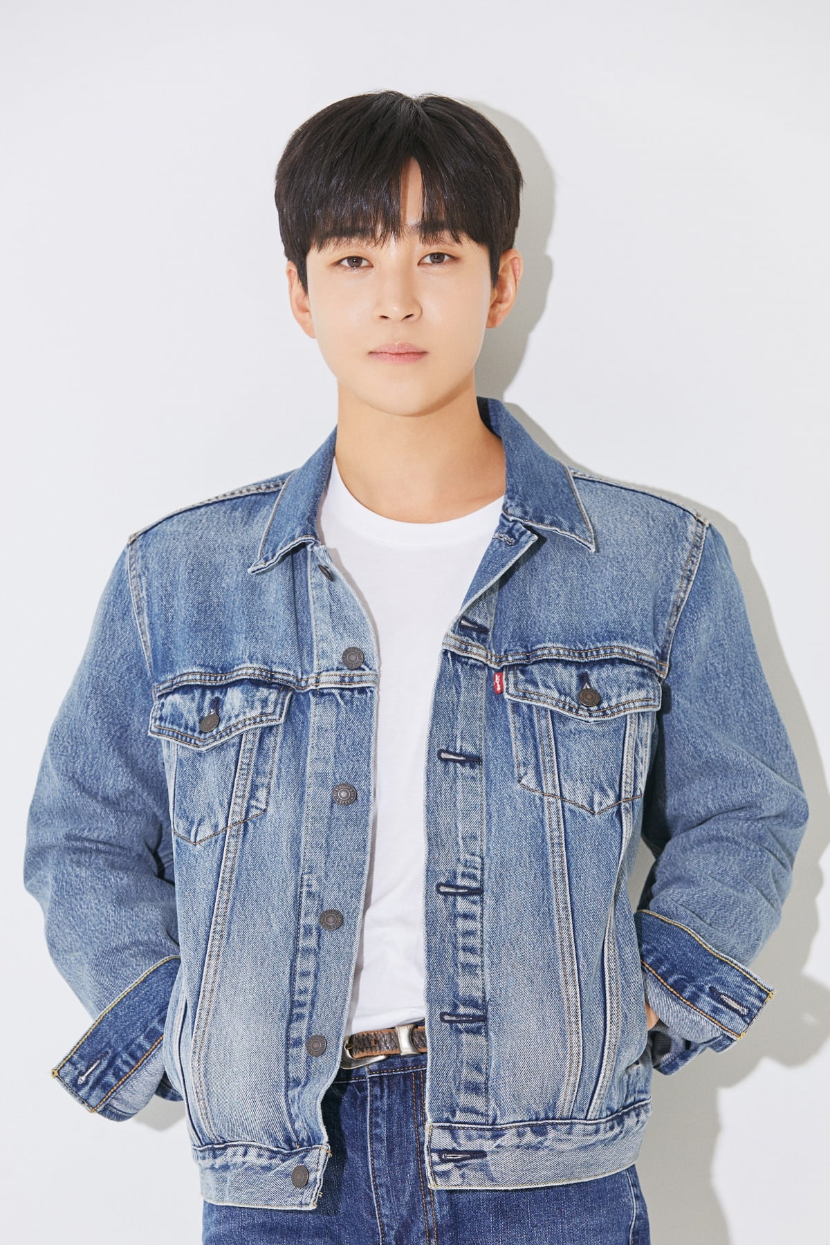 가수 딘딘/사진제공 = 슈퍼벨컴퍼니