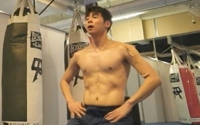 덱스 식스팩보다 선명하네…'솔로지옥' 섭외 거부 대니구, 상의 탈의 자신감 ('나혼산')