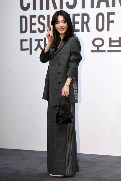 노정의, 반짝반짝 빛나는 미모...귀여운 보조개[TEN포토+]