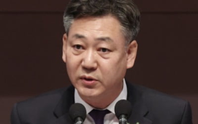 민주, 김대남 전 대통령실 행정관 영입…尹 정부 인사 첫 사례