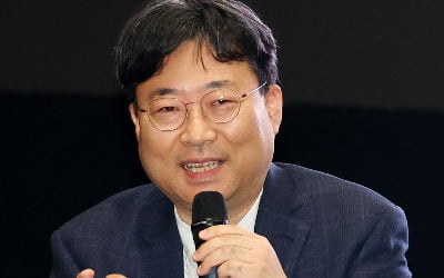 '李 곁 지키는 성장론자' 하준경 한양대 경제학부 교수