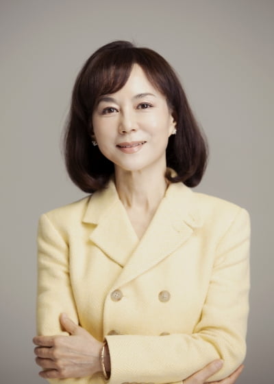 광주의 5월을 발레로 그린 '디바인'