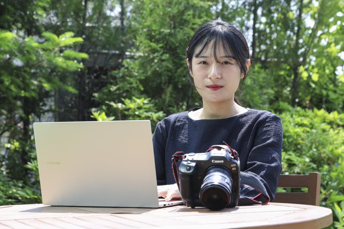 겨드랑이에 풀이 자란다고? … "죽음에 대한 공포 담은 영화" 