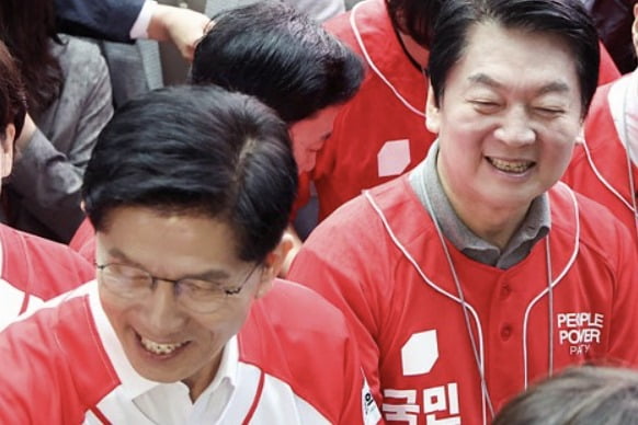 김문수 국민의힘 대선후보 선거 유세를 돕고 있는 ddj 토토사이트 의원. / 사진=안 의원 페이스북