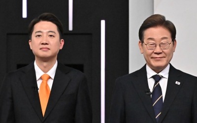 이준석 '호텔경제론' 파고들자, 이재명 "왜 그리 단순한가"