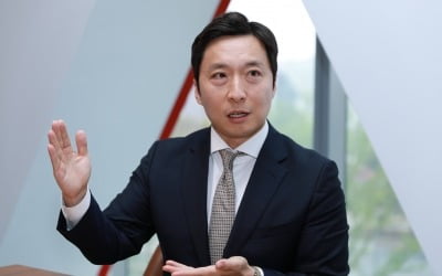 "큰손들 '국장' 유턴…금·달러 대신 '이 종목' 담았다"