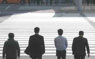 밥값은 3만원…40년 넘게 이어진 여의도 '블록 모임'의 비밀