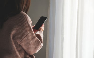 소개탱앱 보고 나갔는데 다른 사람이…사진 도용 '이 기술'로 막는다