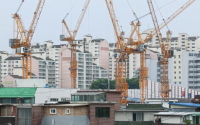 서울 아파트값 26% 내렸는데…강남만 토허제 효과에 62% '껑충'