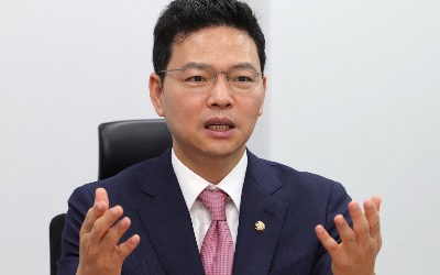 박정훈 "이재명은 척척 박사…커피 원가 아는 척, 호텔 경제 아는 척"