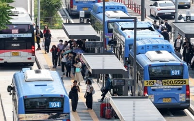 서울 시내버스 노사 막판 협상 난항…결렬 시 28일 첫차부터 버스 운행 중단