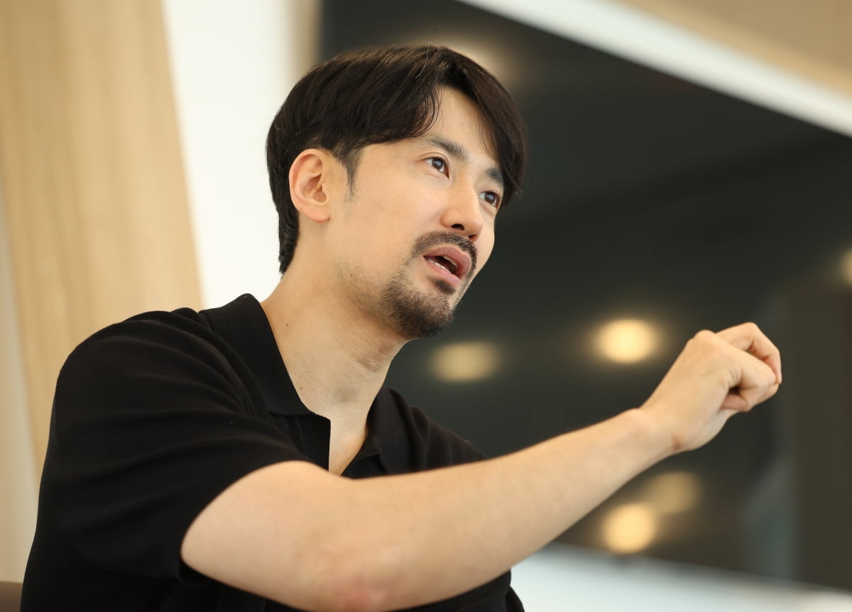 배우 홍선우가 26일 오후 서울 명동예술극장에서 한국경제신문과 인터뷰하고 있다./사진=최혁 기자