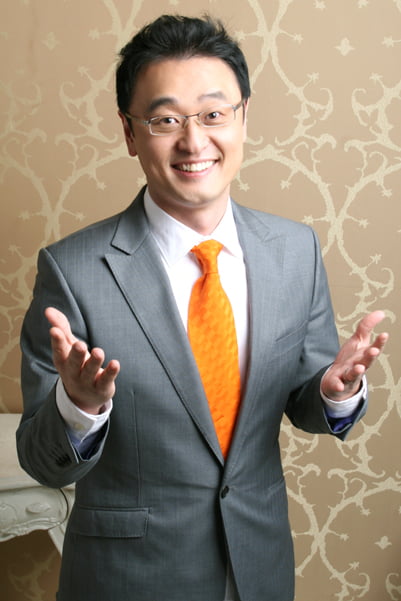 권영찬, 스카이원 교육 모델 발탁