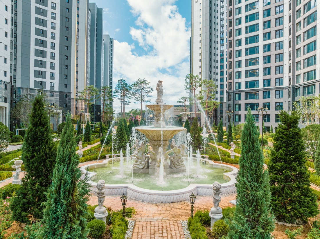 퀸즈가든 유럽분수 전경. / 사진=DK아시아 제공