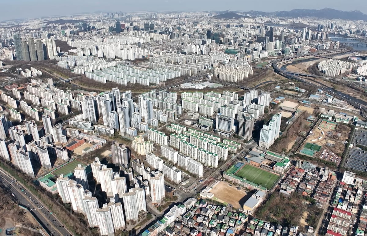 서울 강남구 개포동 '개포우성7차' 전경. 사진=대우건설