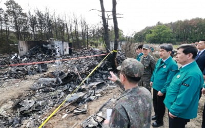 해군, 초계기 추락 사고 사흘째 조사…연료·엔진 결함 등 다각도 분석