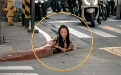 "하수구에서 사람 기어 나왔어요"…논란의 女 노숙자 결국