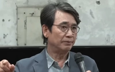 "여공이 갈 수 없는 자리"…유시민 특권의식 발언 정치권 강타 [종합]