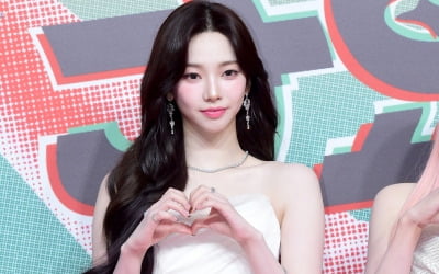 "카리나 너무 좋아"…의류 매장서 벌어진 기막힌 사건 