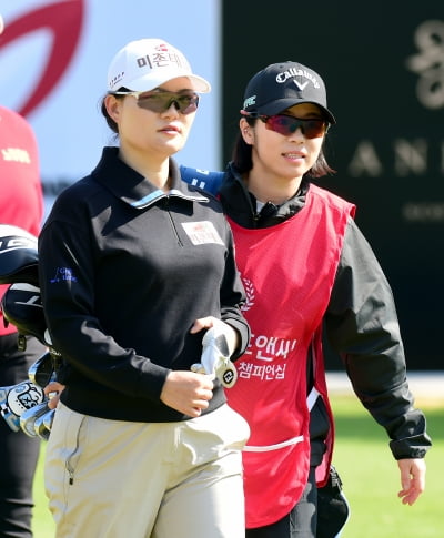 [포토] 정희원, '이기쁨과 함께 즐거운 라운딩'