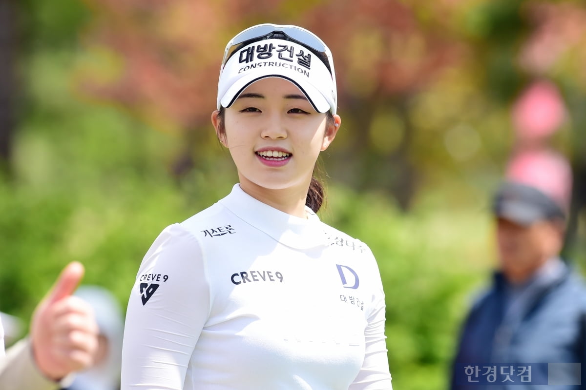 [포토] 임진영, '좋은 분위기 이어 우승을 향해'
