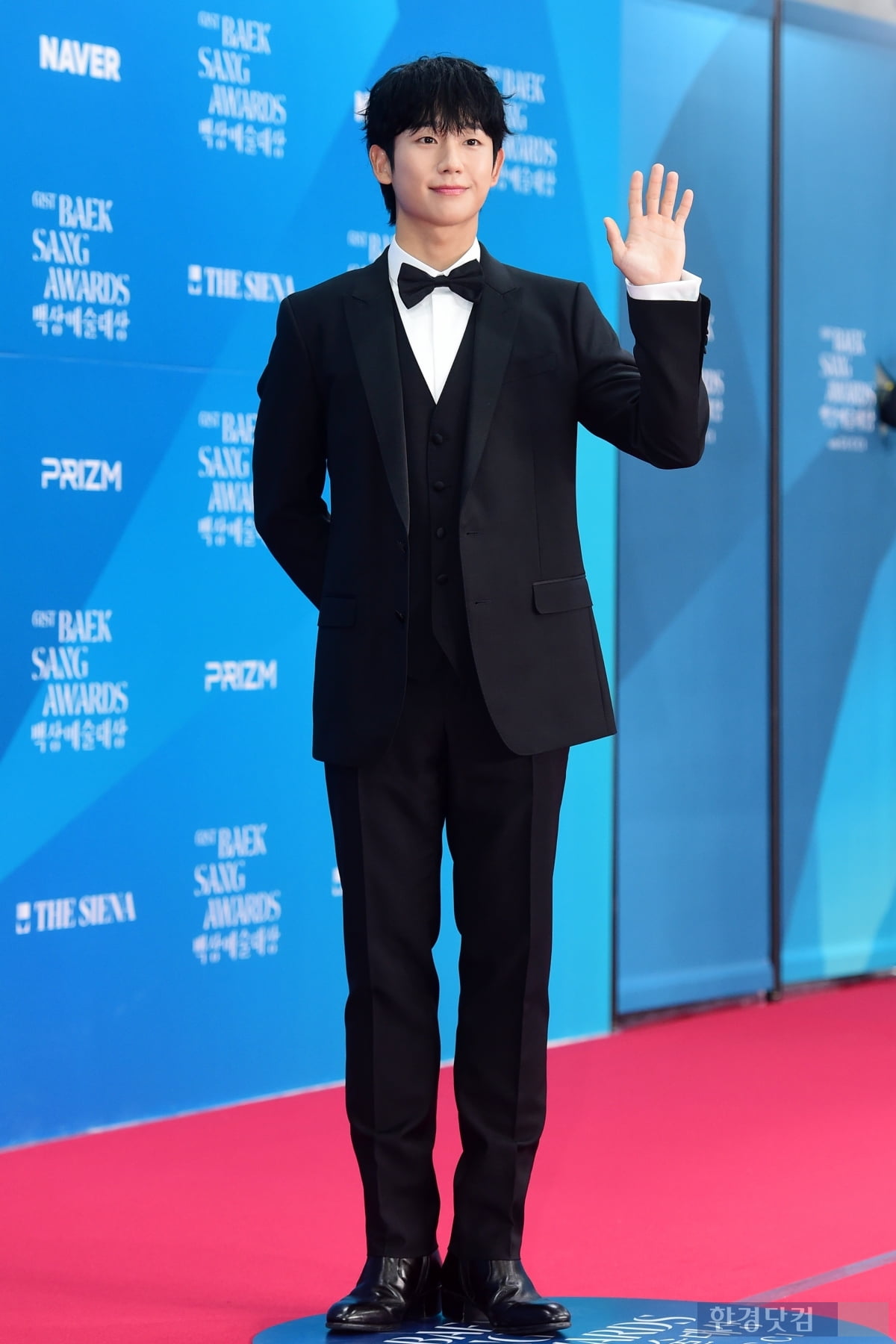 [포토] 정해인, '부드러운 모습에 팬들은 설렘'