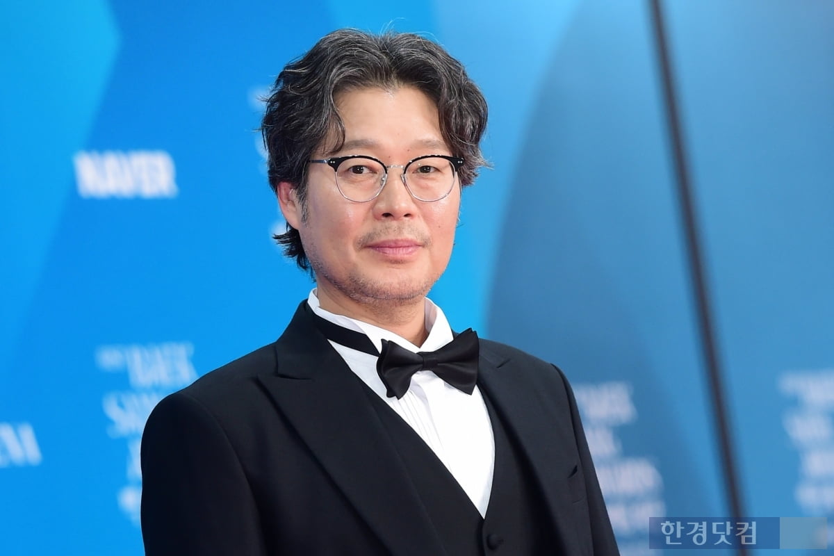 [포토] 유재명, '중후한 카리스마'