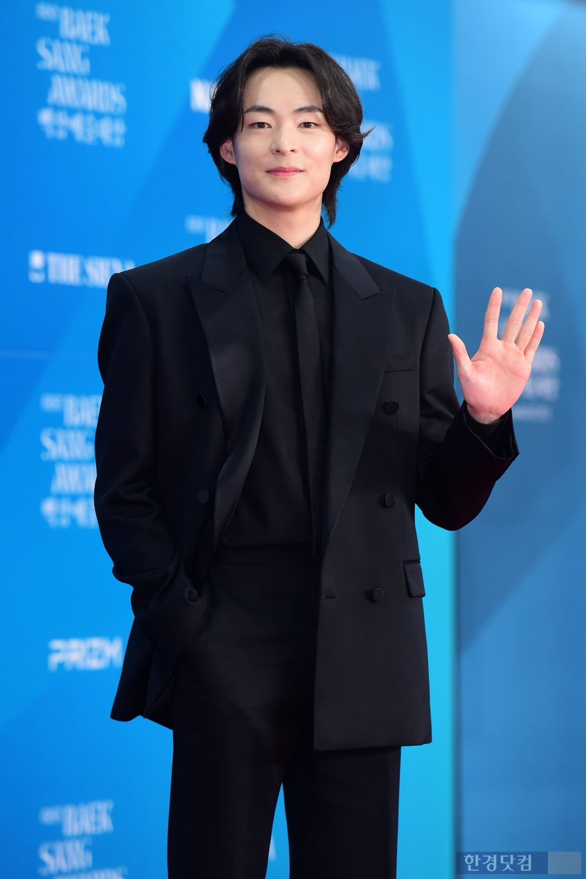 [포토] 송건희, '부드러운 미소에 팬들 심쿵'