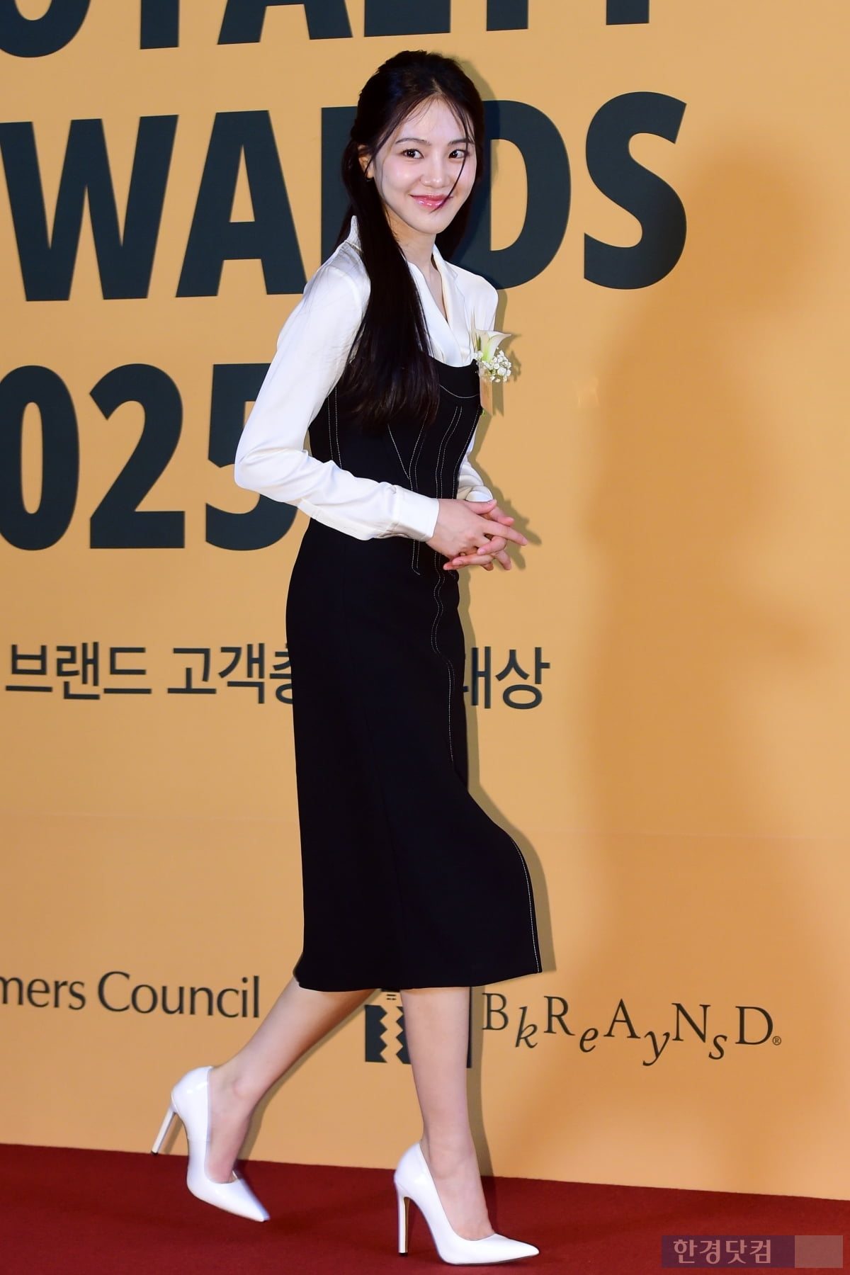 [포토] 한지은, '예쁜 미소에 시선강탈'