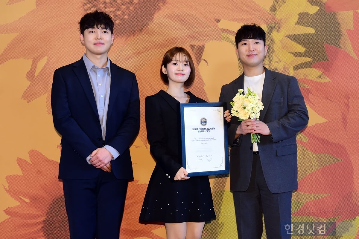 [포토] 띱, '앞으로도 많이 사랑해 주세요~'
