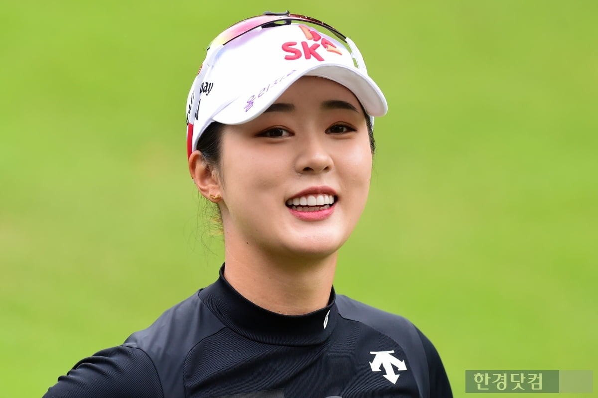 [포토] 김재희, '기분 좋은 미소로 상쾌한 스타트'
