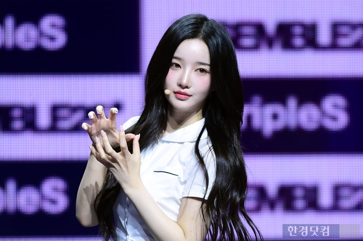 [포토] 트리플에스 김유연, '말로 다 표현할 수 없는 예쁨'