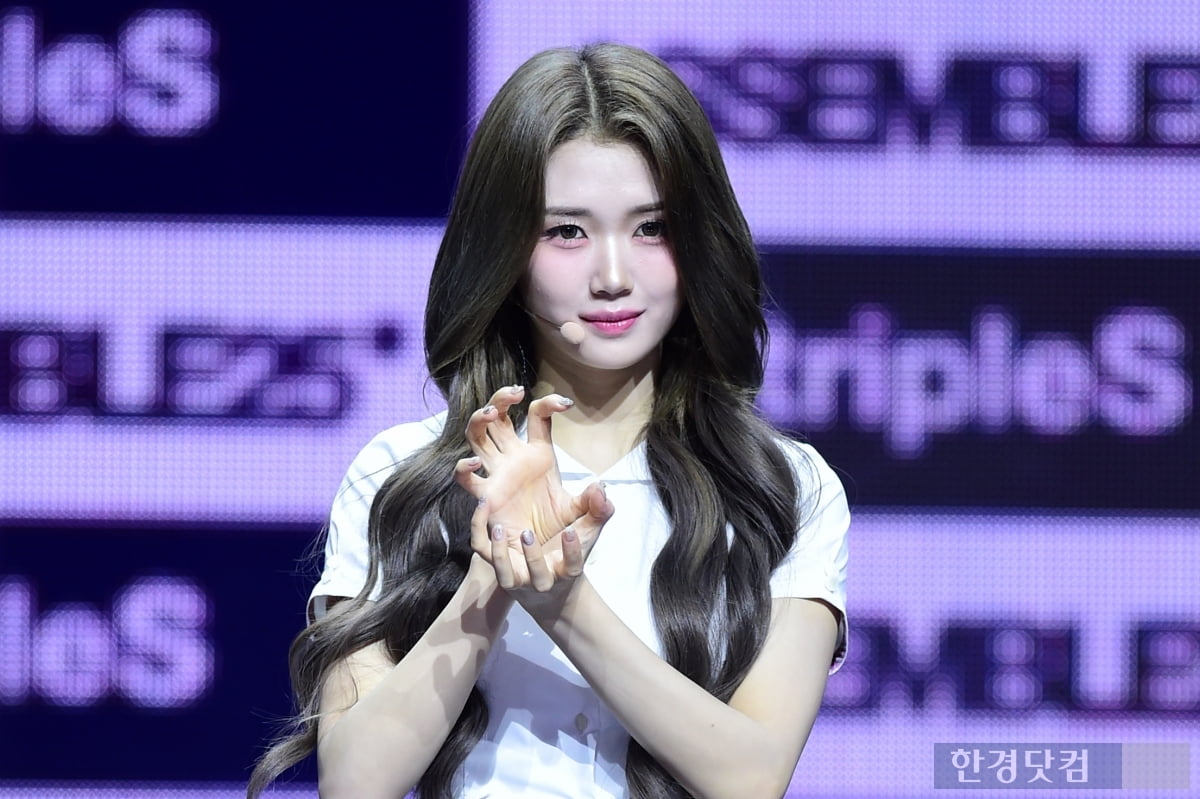 [포토] 트리플에스 공유빈, '시선 사로잡는 눈부신 청순미'