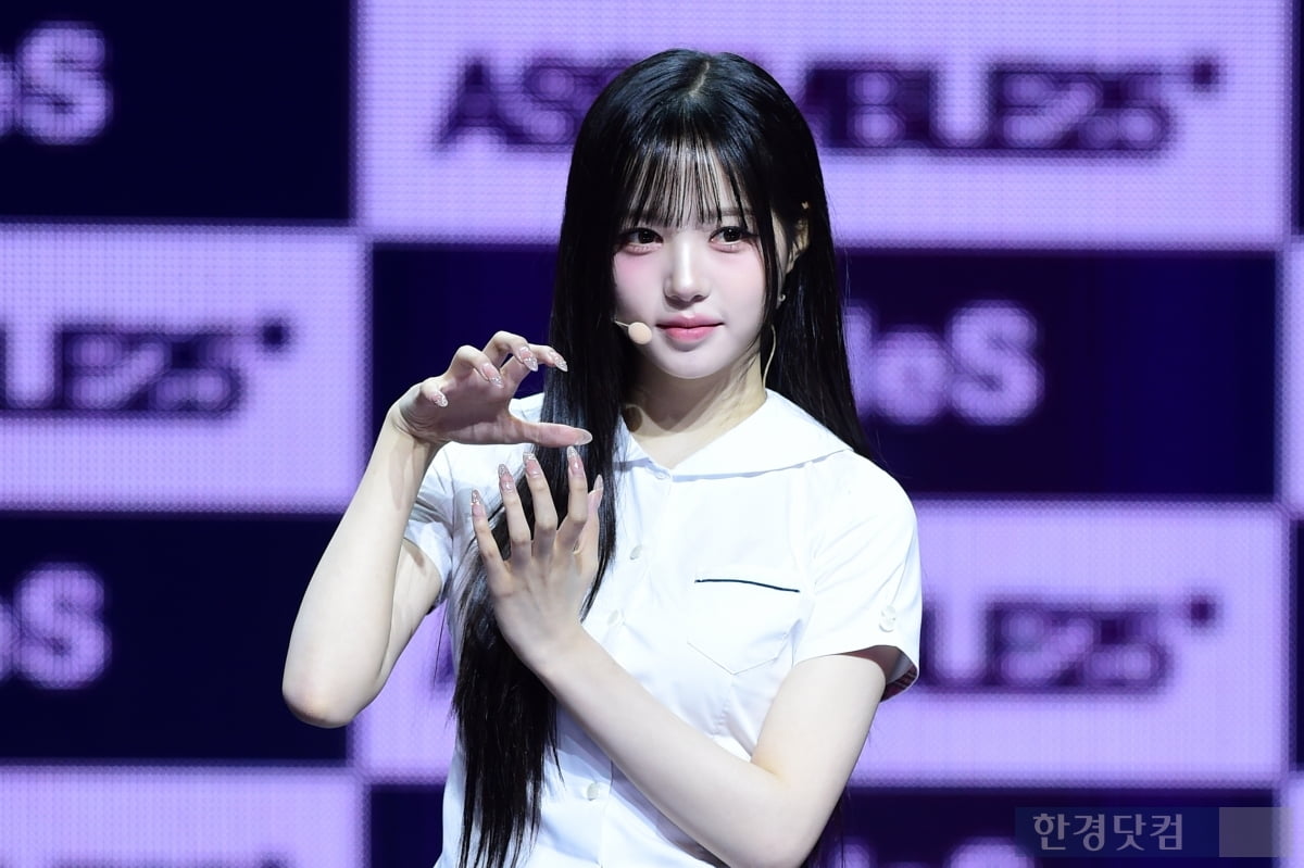 [포토] 트리플에스 김채원, '아이처럼 귀여운 모습에 눈길'