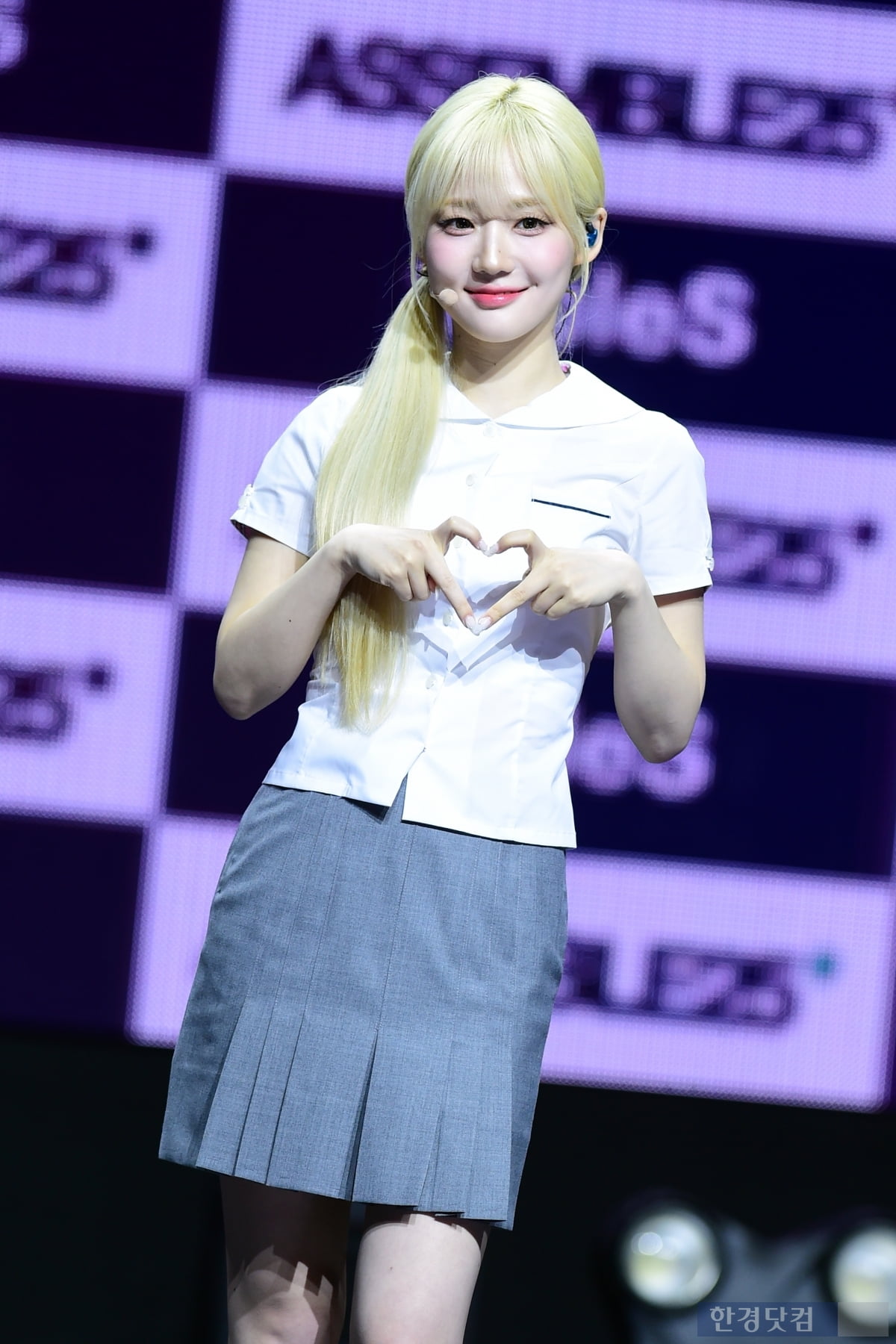 [포토] 트리플에스 윤서연, '금발도 잘 어울려~'