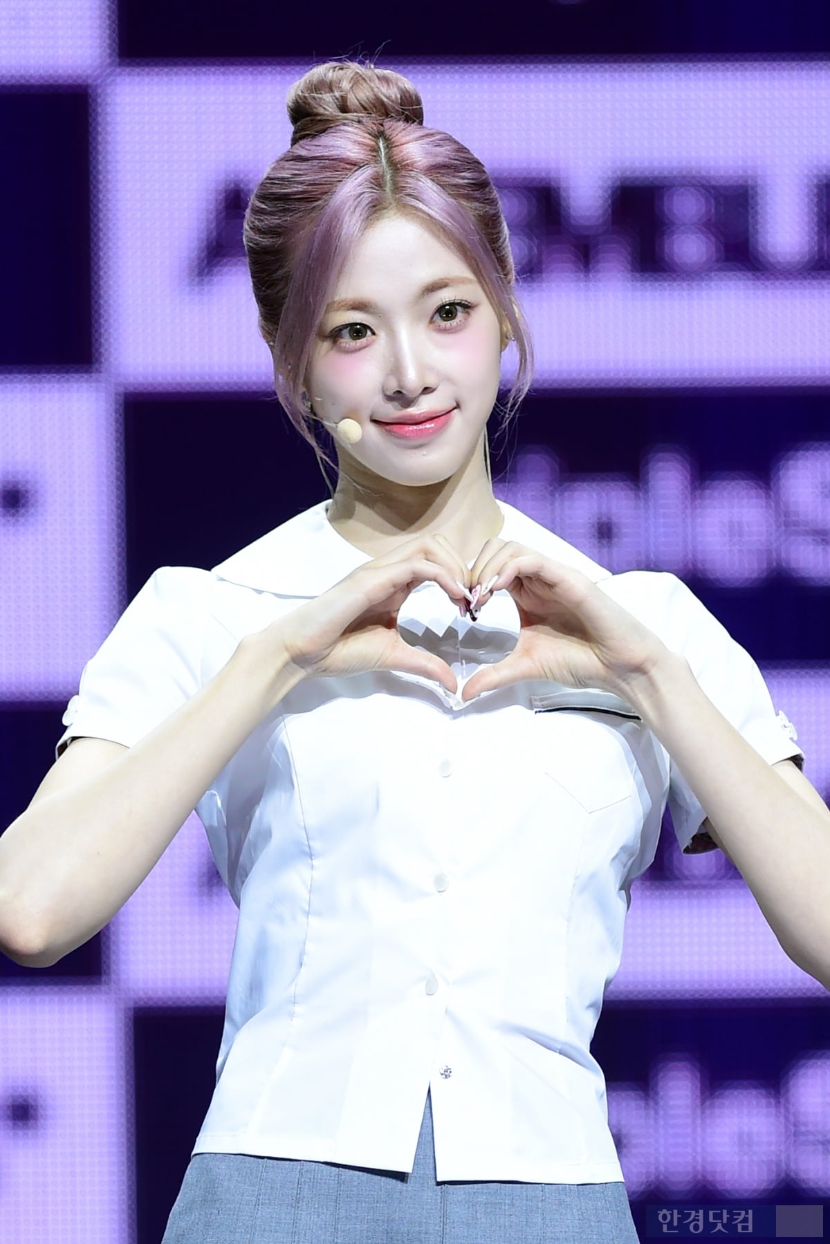 [포토] 트리플에스 니엔, '예쁘게 웃는 모습에 빠져들겠네~'
